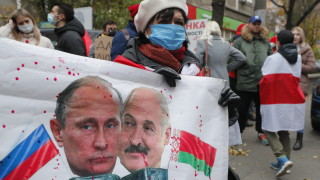 Беларуският президент Александър Лукашенко заяви че планира поправки в конституцията