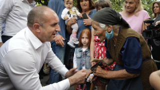 Трябва да мислим за сигурни гаранции и подкрепа така че