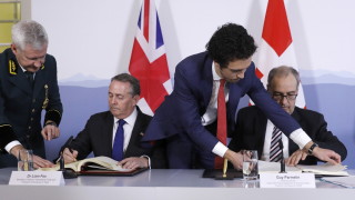 Великобритания се подписа под търговско споразумение с Швейцария което ще