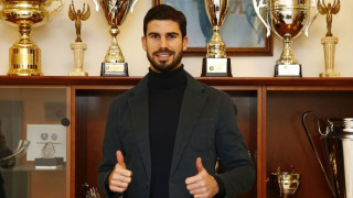 Начо Монсалве ще бъде шестият испанец който ще защитава цветовете