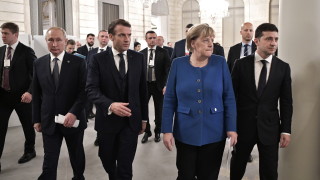 Франция и Германия са предложили да поканят руския президент Владимир