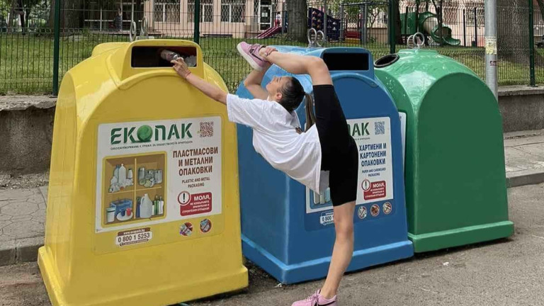 Олимпийската шампионка с ансамбъла ни по художествена гимнастика Мадлен Радуканова