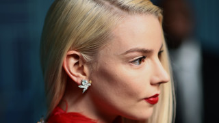 Аня Тейлър Джой определено е сред най популярните и търсени млади актриси