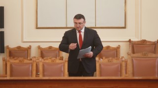 МВР командирова 947 полицаи по морето за летния сезон