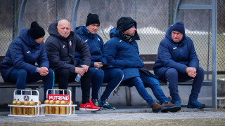Треньорът на Левски Станимир Стоилов няма да може да разчита
