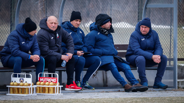 Стоилов готви промени в Левски