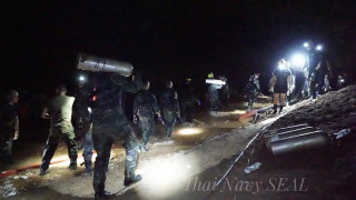 90 водолази са участвали в спасителната операция в Тайланд
