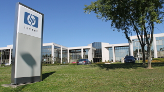 HP разпродава софтуерни компании за $8 милиарда