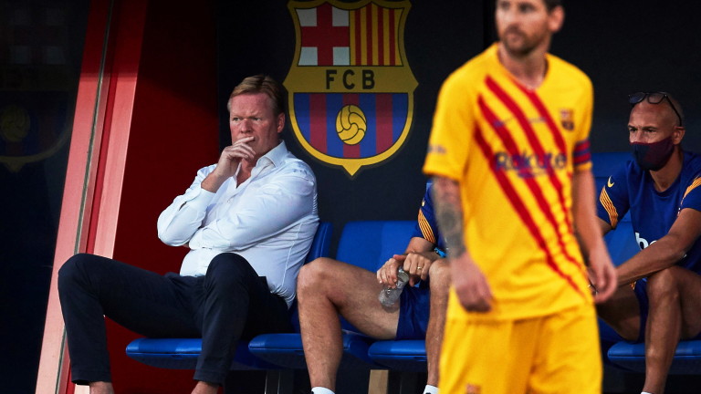 Шефовете на Барселона вдигнаха мерника на Роналд Куман 
