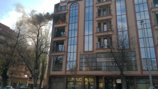 Евакуираха столичани заради пожар в Зона Б-19