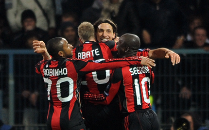 Милан започва без Ибрахимович и Касано, но с Берлускони