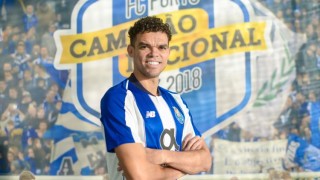 Португалецът Пепе отново е част от състава на Порто Опитният