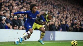 Четвърта загуба в шест кръга за Челси, неочаквано поражение за "сините" на "Стамфорд Бридж"