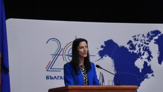 Мария Габриел става зам. генерален секретар на НАТО?