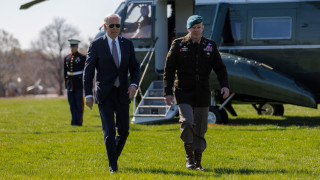 Президентът Джо Байдън призова за съдебен процес за военни престъпления
