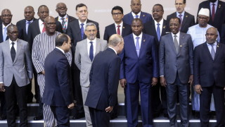 Путин опитва да е арбитър в Африка, оценява срещата Русия-Африка като историческа