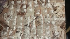 Откриха 175 пликчета "друсан чай" в дома на мъж в Бургас