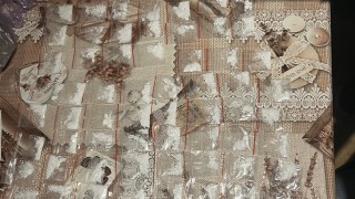 Около 110 грама друсан чай за открити при претърсване в