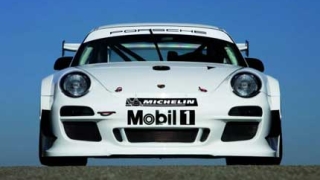 Porsche разкрива състезателния 911 GT3 R