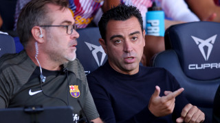 Треньорът на Барселона Шави защити водения от него отбор от