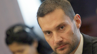 Шефът на БДЖ отказва да спи, докато жп-то не започне да печели