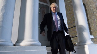 Икономическият секретар на Великобритания запазва поста си след рокадите от Джонсън