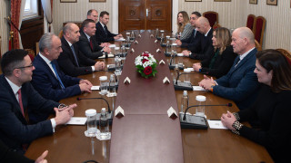 Достоверността на информацията надеждното й съхранение и своевременен трансфер са