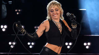 Наскоро Майли Сайръс спечели битката за едноименната си търговска марка и