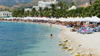 По малко британски туристи са резервирали лятна почивка в Европейския съюз