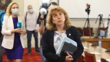  Зам.-председателят на ПГ на Има Такъв Народ Виктория Василева напуща Народното събрание 