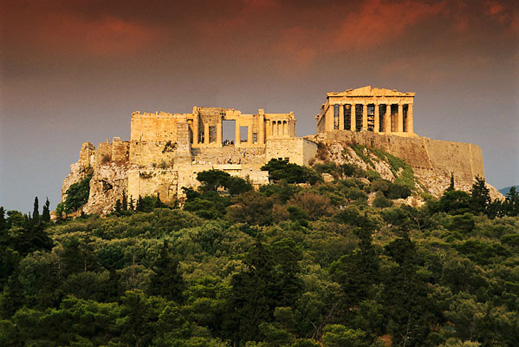 За девет месеца Гърция е спечелила 7,6 млрд. евро от туризъм	