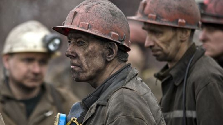 Над 100 миньори от „Оброчище“ може да не получат забавените си заплати -  News.bg