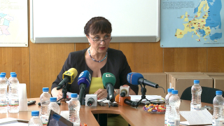 Темата за местенето на ученици от гимназия в гимназия която