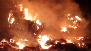 Пожар изпепели цех за пластмаса в пловдивското село Поповица съобщава