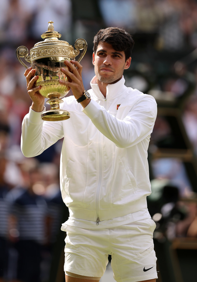 Карлос Алкарас с титлата от Wimbledon 2024