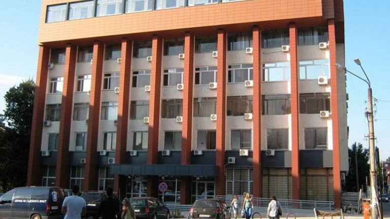 Прокуратурата в Перник изключва само една версия за липсата на Александър