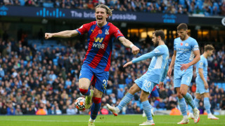 Мениджърът на Кристъл Палас Патрик Виейра каза че е останал