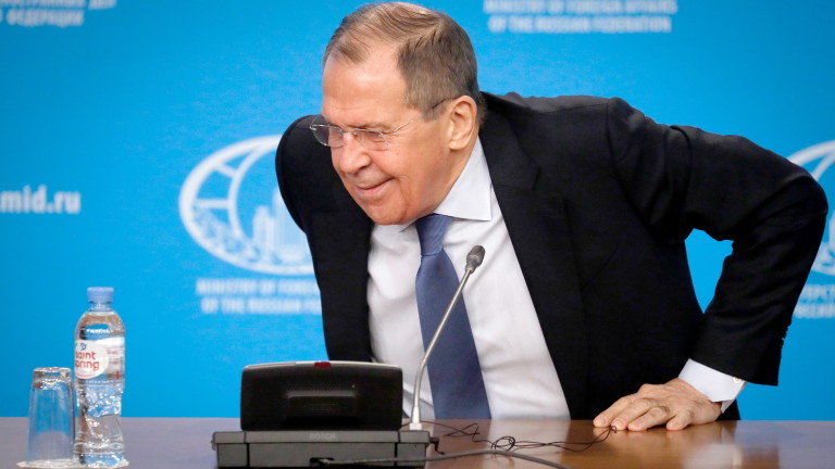 Лавров намеква: 6 F-35 на САЩ до границата на Иран точно преди свалянето на самолета