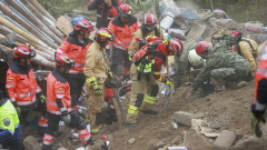 Близо 50 изчезнали и 7 загинали в свлачище в Еквадор
