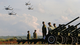 Русия разполага най новите си гаубици в Северния военен окръг който