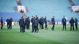 България 0 0 Унгария 2′ Както се очакваше унгарците