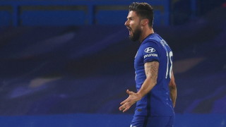 Уест Хем има интерес към нападателя на Челси Оливие Жиру