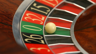 Австралийският хазартен гигант Star Entertainment Group бе глобен със 100