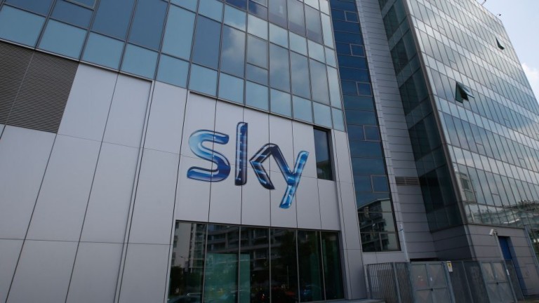 Comcast хвърли ръкавицата, "войната на наддаване" за Sky е все по-близо