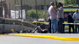 18 души загинаха а трима други бяха ранени след като