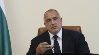 Българската банка за развитие е държавното дружество което влиза като