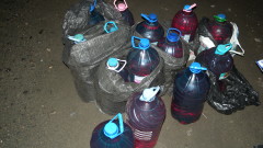 Иззеха 14 бутилки незаконно гориво в Стара Загора 