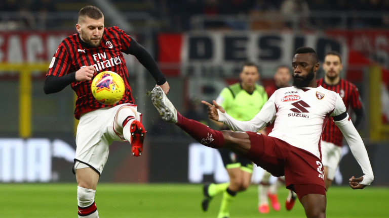Милан победи Торино с 4:2 в четвърфинален мач за Купата