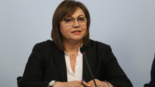 Лидерът на БСП Корнелия Нинова обвини президента Румен Радев в