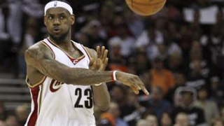 Кливлънд Кавълиърс победи Ню Джърси Нетс с 81-77